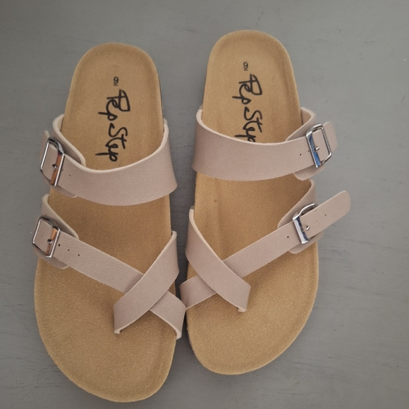 Womens pep step sandals, size 9 - Picture 1 of 4